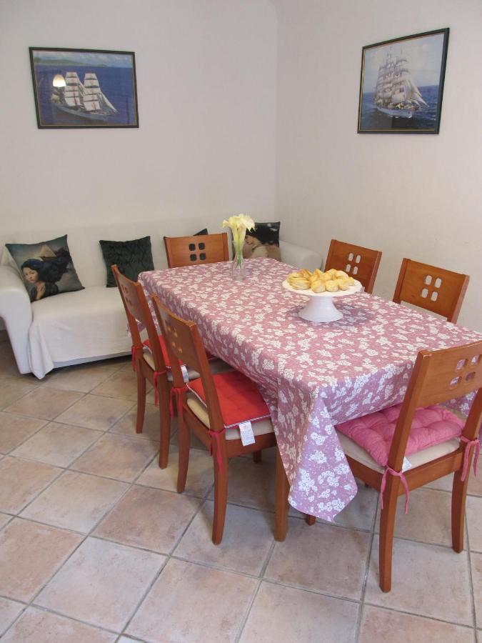וולי לוסיניי Apartments Anita מראה חיצוני תמונה