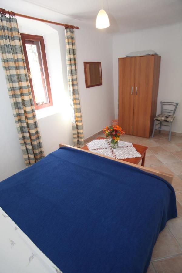 וולי לוסיניי Apartments Anita מראה חיצוני תמונה