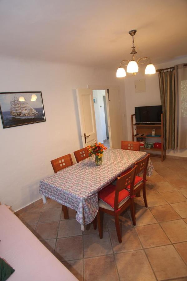 וולי לוסיניי Apartments Anita מראה חיצוני תמונה