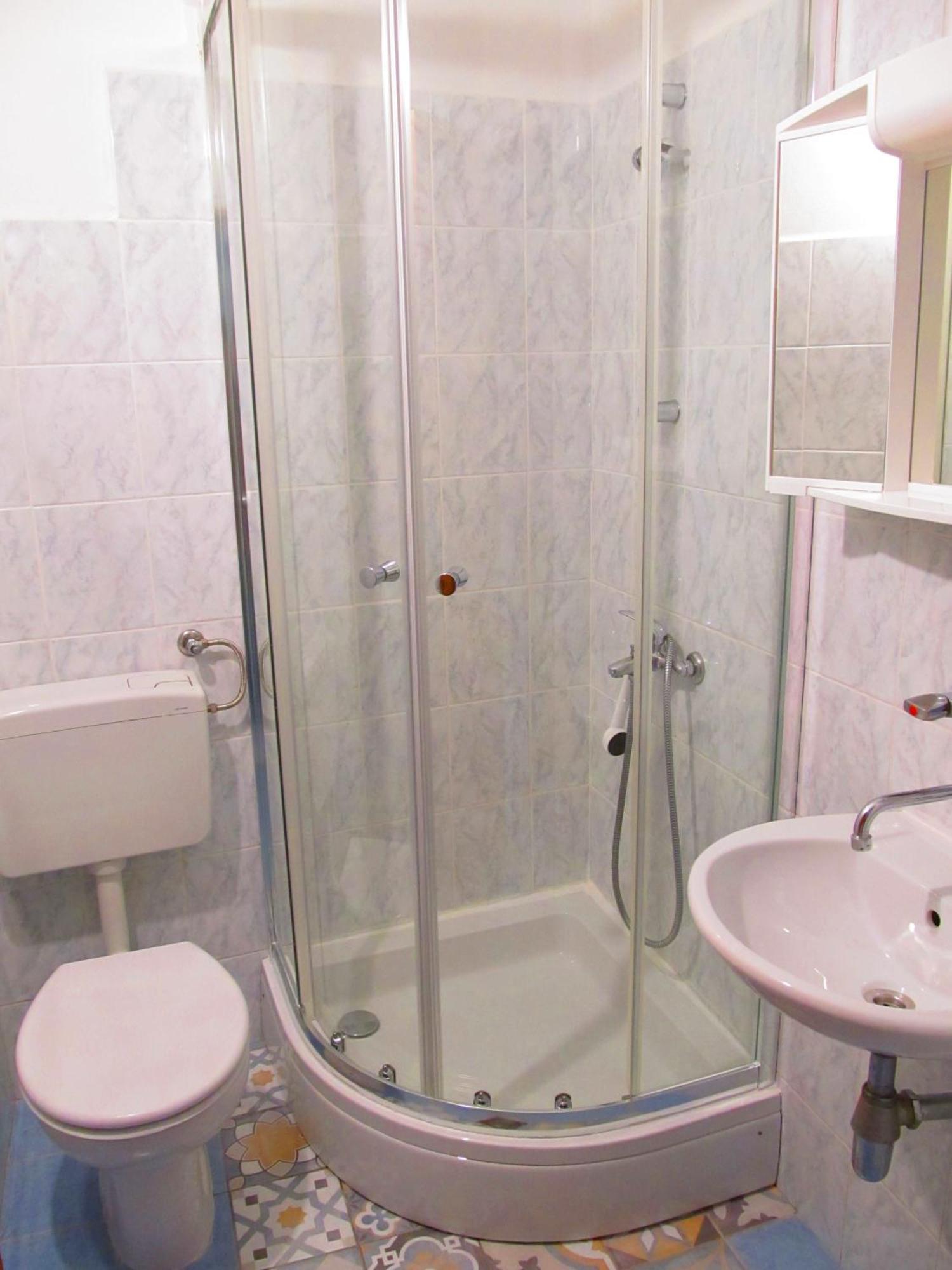 וולי לוסיניי Apartments Anita מראה חיצוני תמונה